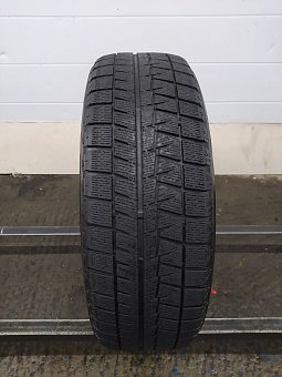 Bridgestone Blizzak Revo GZ 215/60 R17 96S 