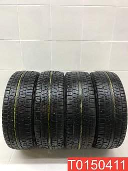 Dunlop SP Winter Ice 01 215/65 R16 102T 