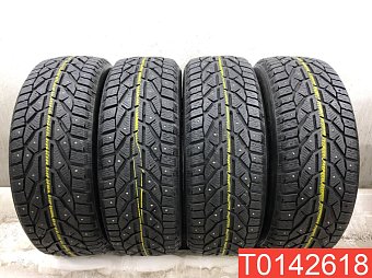 Kormoran SUV Stud 215/60 R17 100T 