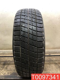 Bridgestone Icepartner 215/45 R17 87Q 