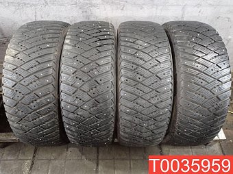 Goodyear UltraGrip Ice Arctic 215/60 R16 99T 