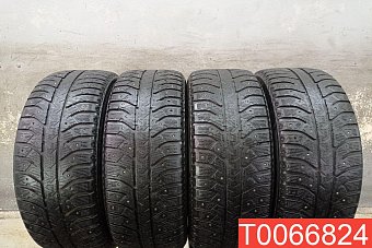 Bridgestone Ice Cruiser 7000 215/55 R16 93T 