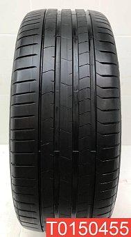 Pirelli P Zero PZ4 275/40 R21 107Y RunFlat