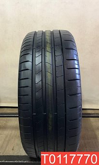 Pirelli P Zero PZ4 225/40 R18 92Y 