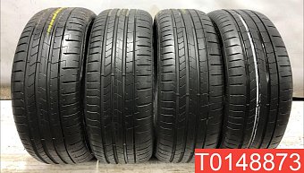 Pirelli P Zero PZ4 225/40 R19 93Y 
