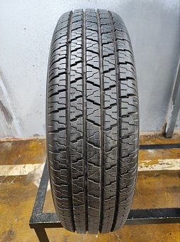 Yokohama S301 215/80 R15 101S 