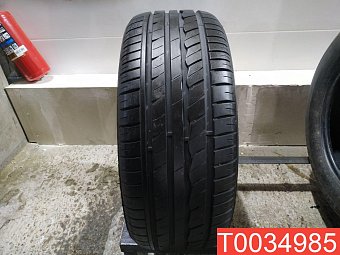 Kumho Ecsta HM 215/55 R16 93W 