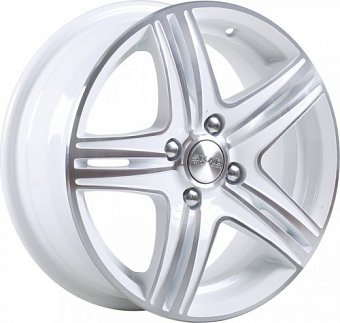 Скад Сити 6x15 4x114,3 ET45 dia 67,1 алмаз-белый Россия