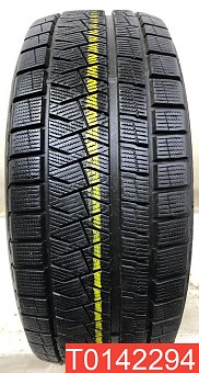 Pirelli Formula Ice FR 215/45 R17 91T 